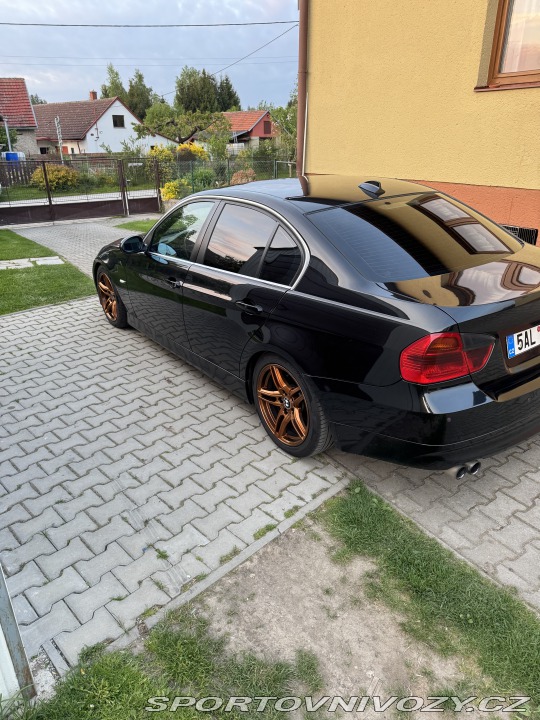 BMW 3 E90 330d 195kw 2006