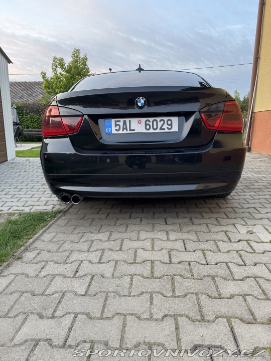 BMW 3 E90 330d 195kw 2006