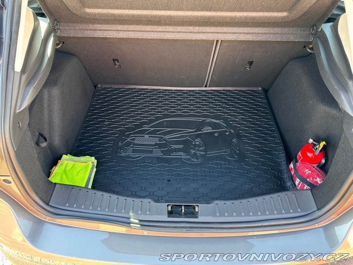 Ford Ostatní modely Focus 1,6 16V 77 kw - benzín 2011
