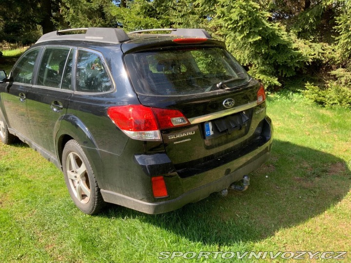 Subaru Ostatní modely Outback 2,5 I 2015