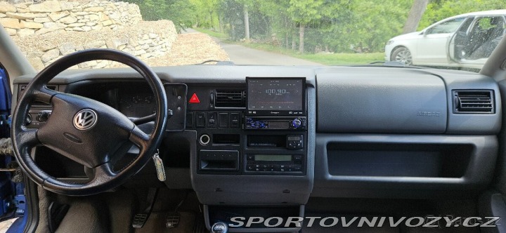 Volkswagen Ostatní modely Multivan 2,5 TDi 133 kW 1999