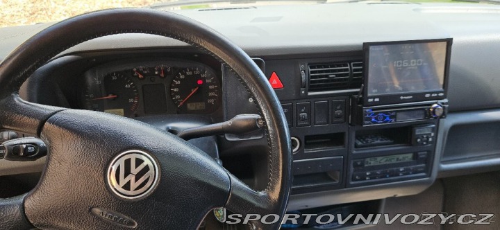 Volkswagen Ostatní modely Multivan 2,5 TDi 133 kW 1999