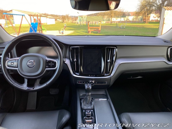 Volvo V60 2,0 D4 Geartronic, 140k 2019