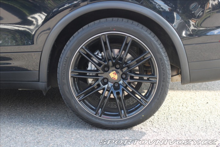 Porsche Cayenne 4,1 S Diesel V8 SportChro 2015