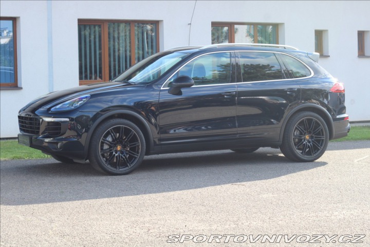 Porsche Cayenne 4,1 S Diesel V8 SportChro 2015
