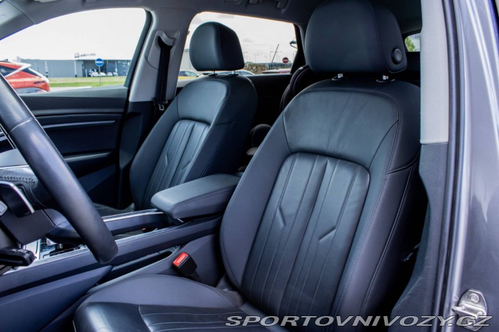 Audi Ostatní modely E-tron 55 quattro Advanced, 300 2020