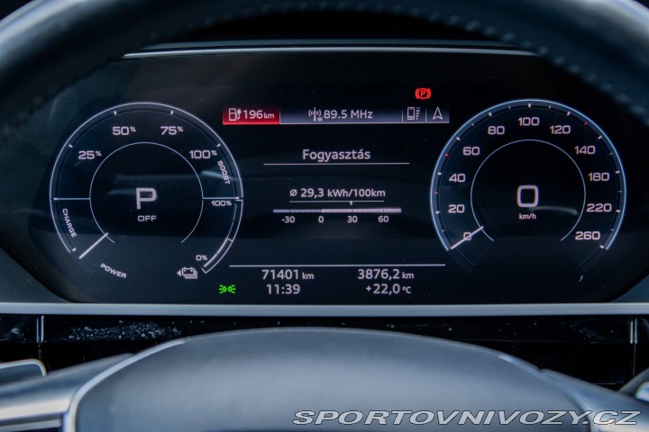 Audi Ostatní modely E-tron 55 quattro Advanced, 300 2020