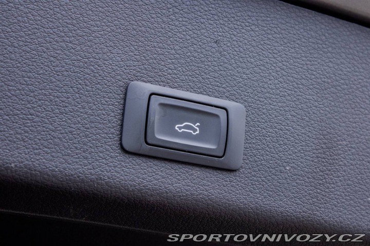 Audi Ostatní modely E-tron 55 quattro Advanced, 300 2020