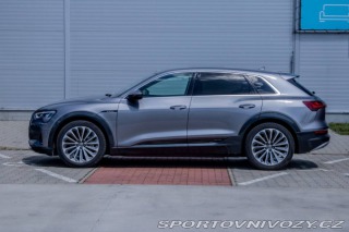 Audi Ostatní modely E-tron  55 quattro Advanced, 300 2020