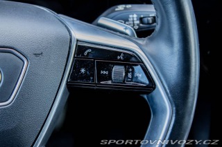 Audi Ostatní modely E-tron  55 quattro Advanced, 300 2020
