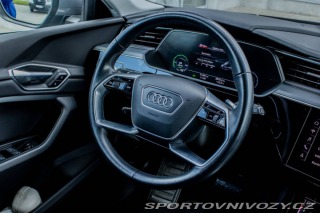 Audi Ostatní modely E-tron  55 quattro Advanced, 300 2020