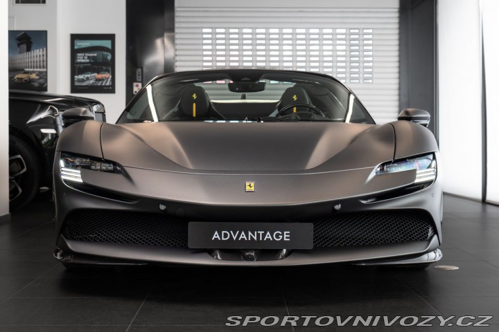 Ferrari SF90 Spider/LIFT/LEDS/360/Karb 2024
