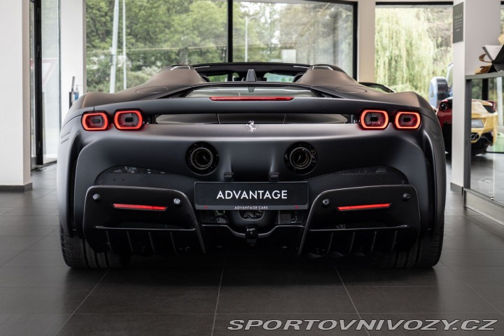Ferrari SF90 Spider/LIFT/LEDS/360/Karb 2024