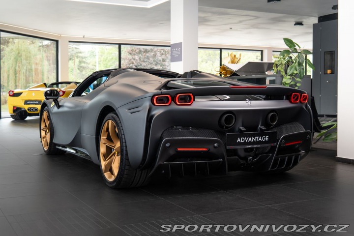 Ferrari SF90 Spider/LIFT/LEDS/360/Karb 2024
