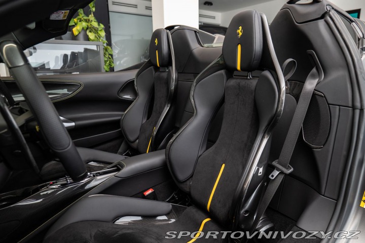 Ferrari SF90 Spider/LIFT/LEDS/360/Karb 2024