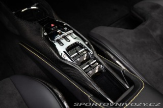 Ferrari SF90 Spider 2024