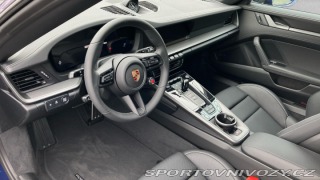 Porsche 911 Carrera Cabriolet 2025
