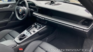 Porsche 911 Carrera Cabriolet 2025
