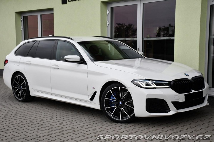 BMW 5 530xD M-SPORT LASER HUD 2 2023