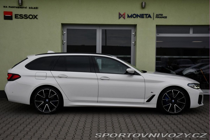 BMW 5 530xD M-SPORT LASER HUD 2 2023