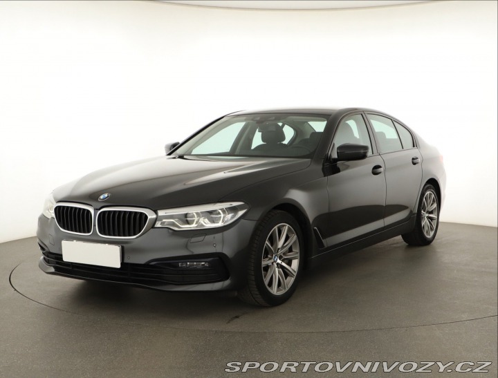 BMW 5 Sport Line 540i xDrive 2019
