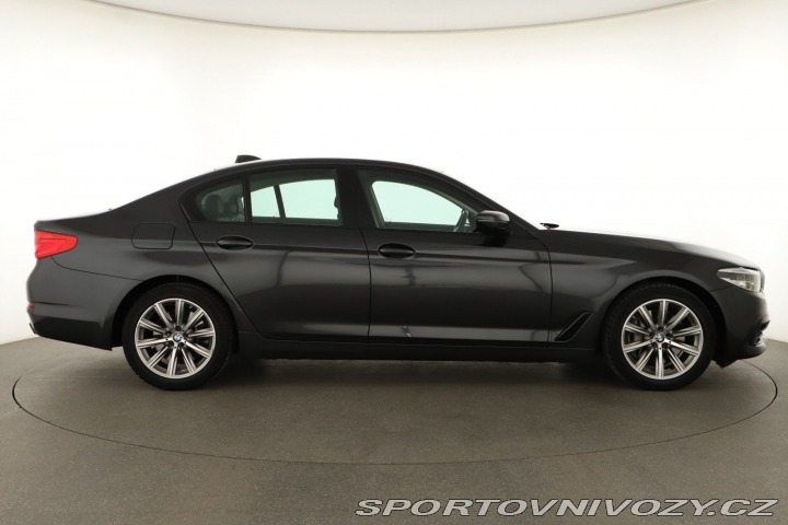 BMW 5 Sport Line 540i xDrive 2019