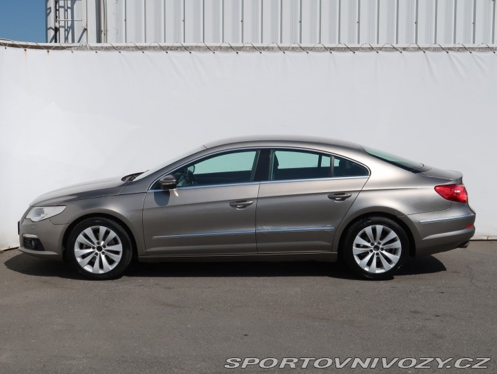 Volkswagen Passat CC CC Sportline 2.0 TDI 2011