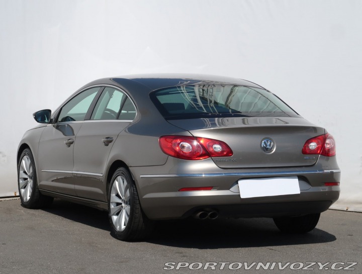 Volkswagen Passat CC CC Sportline 2.0 TDI 2011