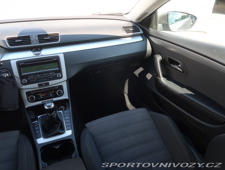 Volkswagen Passat CC CC Sportline 2.0 TDI 2011