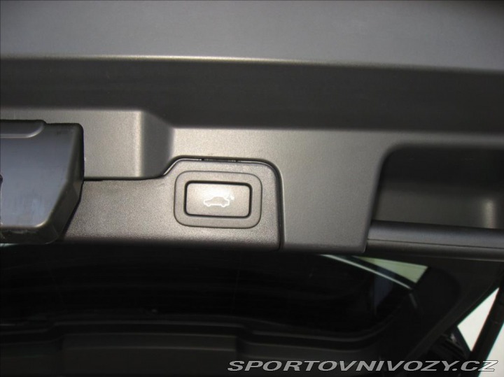 Ostatní značky Ostatní modely Land Rover Range Rover Evoque 2,0 TD4 150PS SE Dynamic 2017