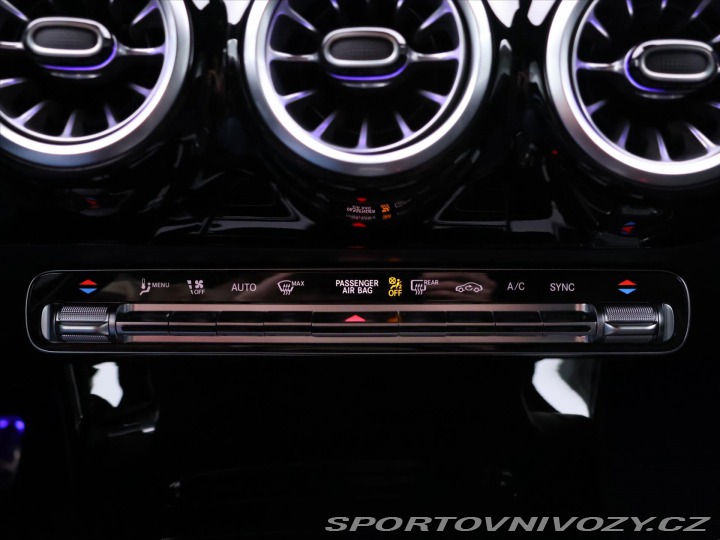 Mercedes-Benz A 2,0 200 AMG Premium 2024