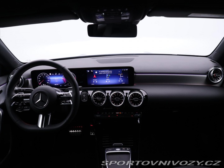 Mercedes-Benz A 2,0 200 AMG Premium 2024