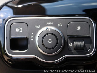 Mercedes-Benz A 2,0 200 AMG Premium 2024
