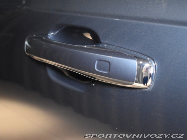 Volvo Ostatní modely XC90 2,0 B6 AWD INS B&W,Vz 2022