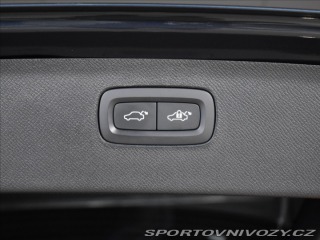 Volvo Ostatní modely XC90 2,0 B6 AWD INS B&W,Vz 2022
