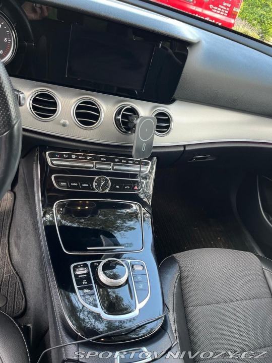 Mercedes-Benz E 2,2 E220 R.V. 10/2017 2017