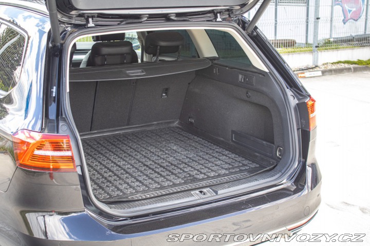 Volkswagen Ostatní modely Passat Variant Variant 2.0 BiTDI 240k B 2014