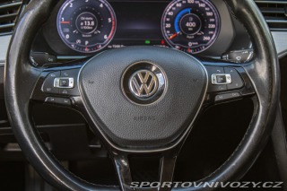 Volkswagen Ostatní modely Passat Variant Variant  2.0 BiTDI 240k B 2014