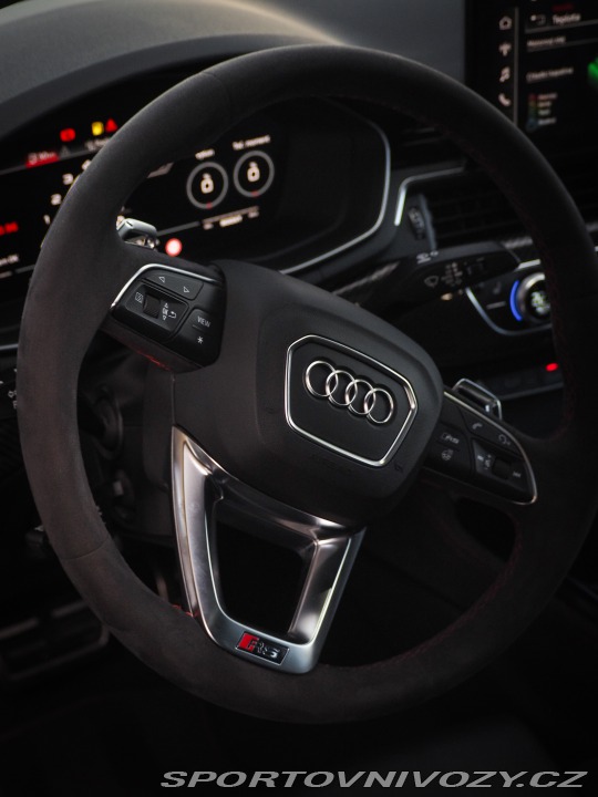 Audi RS5 2021
