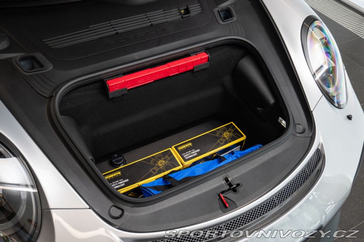 Porsche 911 GT2 RS Weissach Lift/BOSE 2018