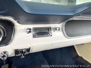 Ford Mustang Cabrio*manuál*Velmi zacho 1965