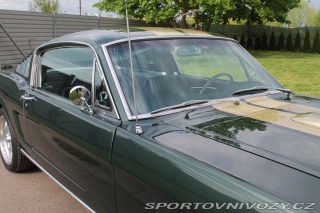 Ford Mustang Fastback 289 V8 1965
