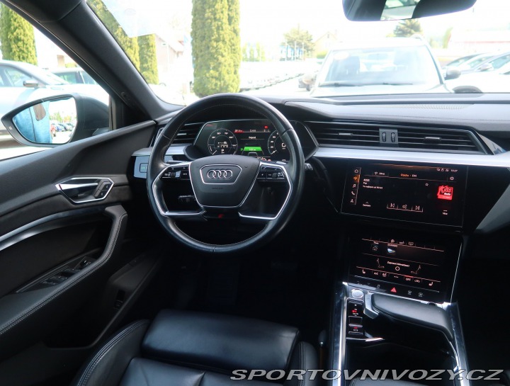 Audi Ostatní modely e-tron e-tron 50 quattro 2019
