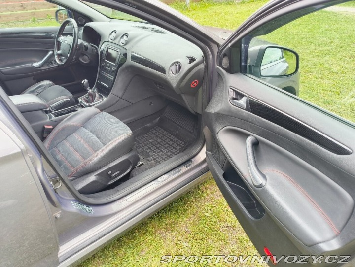 Ford Ostatní modely Mondeo 2,0 mk4 2.0 TDCi rok 20 2011