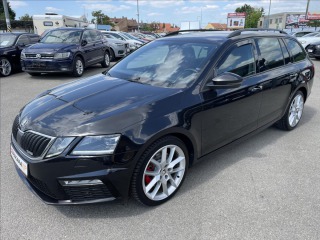 Škoda Octavia RS 2,0 TDI DSG RS LED*ACC*DC