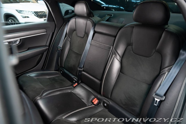 Volvo S90 D5 2.0L Drive-E R-Design 2016