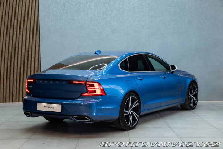 Volvo S90 D5 2.0L Drive-E R-Design 2016