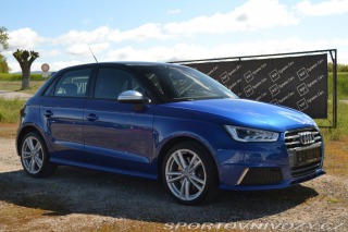 Audi S1 