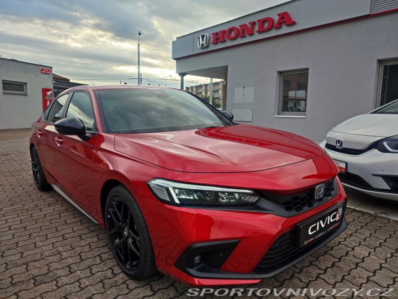 Honda Civic 2.0 e:HEV SPORT skladem