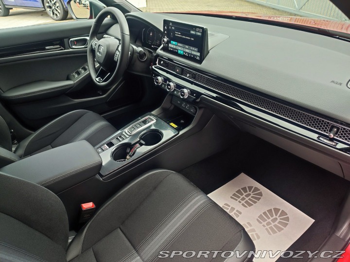 Honda Civic 2.0 e:HEV SPORT skladem 2025